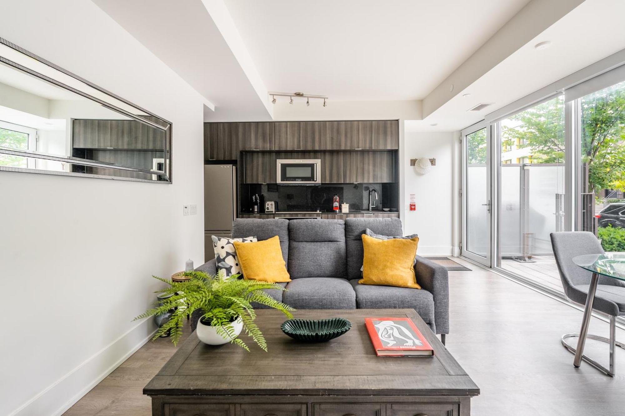 Spacious Corner Apartment Downtown 토론토 외부 사진